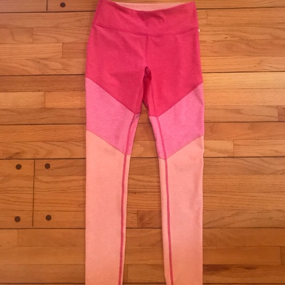 Outdoor Voices Yoga Pants - Picture 4 of 5